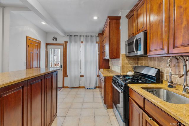 10124 134th Street, Richmond Hill S., NY 11419