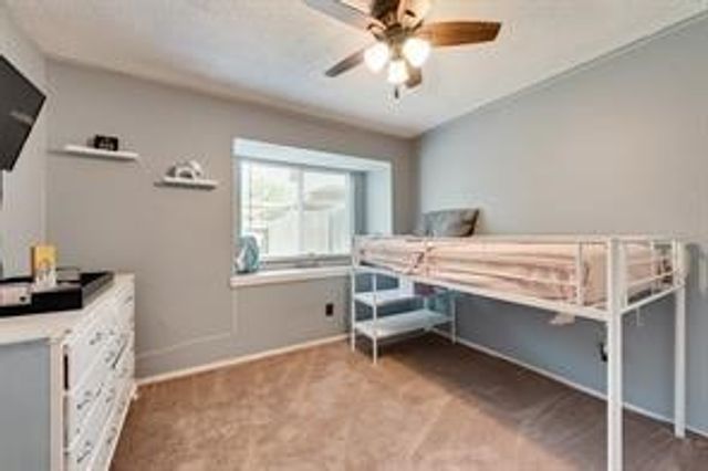 6419 Valleybrooke Court, Arlington, TX 76001