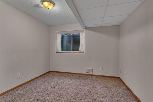 1517 Camden Woods Terrace, Saint Cloud, MN 56301