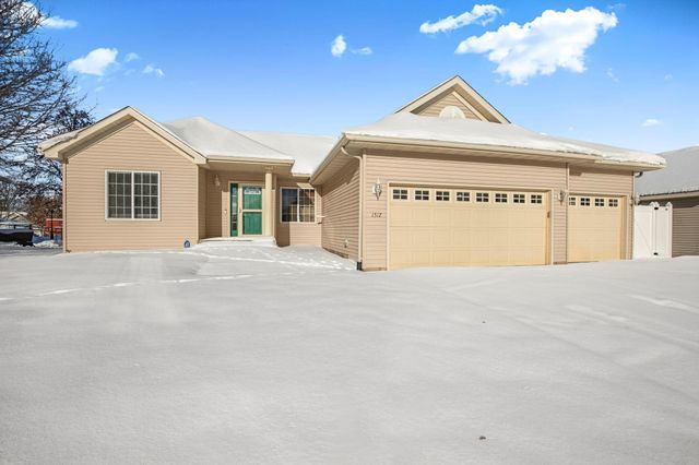 1517 Camden Woods Terrace, Saint Cloud, MN 56301