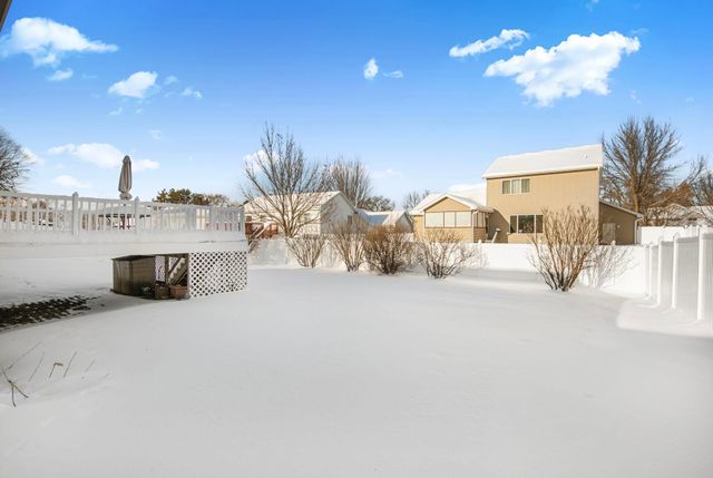 1517 Camden Woods Terrace, Saint Cloud, MN 56301