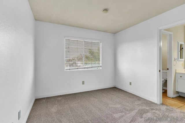 1861 Avenida Segovia, Oceanside, CA 92056