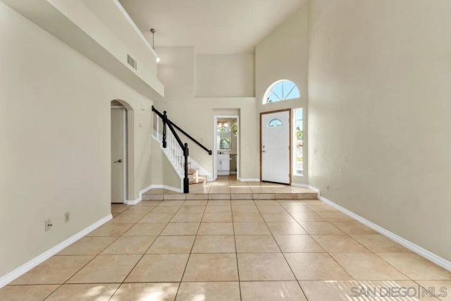 1861 Avenida Segovia, Oceanside, CA 92056