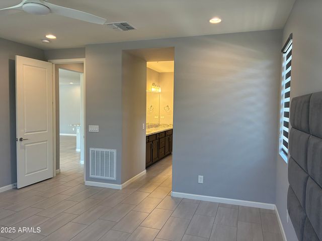 13418 W MAYBERRY Trail, Peoria, AZ 85383