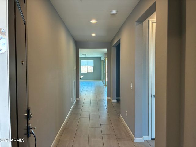 13418 W MAYBERRY Trail, Peoria, AZ 85383