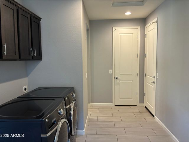 13418 W MAYBERRY Trail, Peoria, AZ 85383