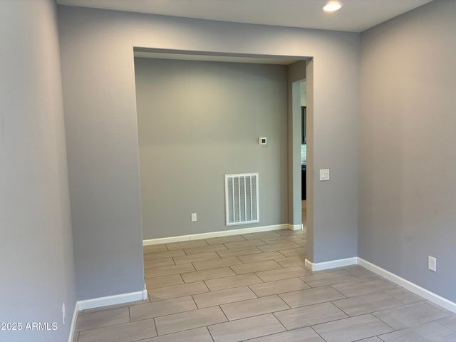 13418 W MAYBERRY Trail, Peoria, AZ 85383