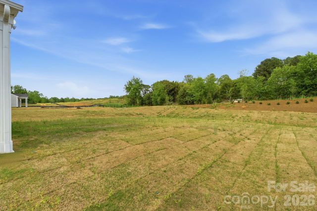 1680 Piper Creek Avenue, Newton, NC 28658