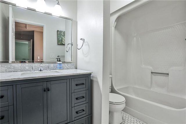 2302 Colonial NE Drive, Brookhaven, GA 30319