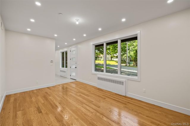 1 Homestead 103, Monsey, NY 10952