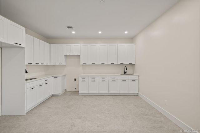 1 Homestead 103, Monsey, NY 10952