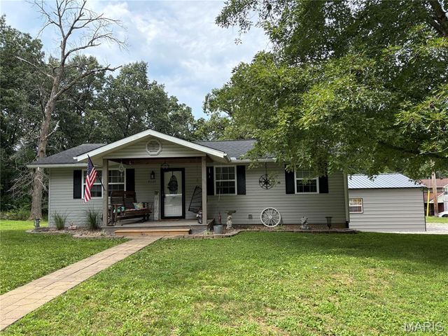 15337 Jeffrey Lane, Brighton, IL 62012