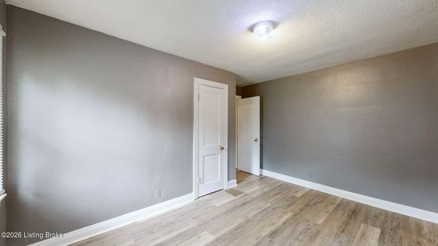 1826 S 24th St, Louisville, KY 40210