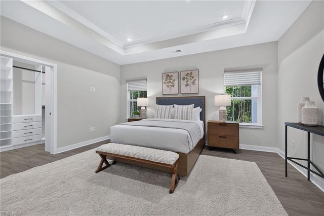 2213 Mainsail DR, Carrollton, VA 23314