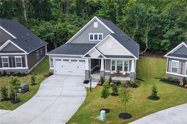 2213 Mainsail DR, Carrollton, VA 23314