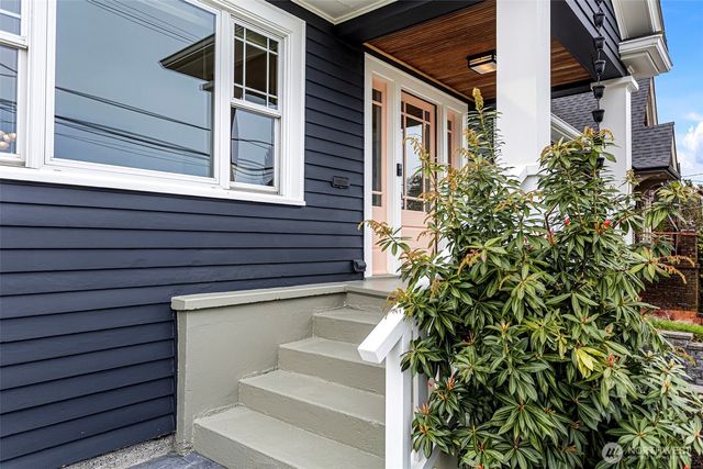 1425 S Hanford Street, Seattle, WA 98144