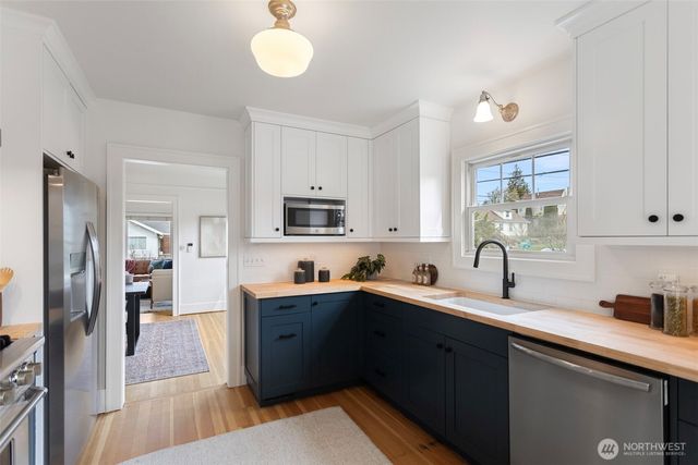 1425 S Hanford Street, Seattle, WA 98144