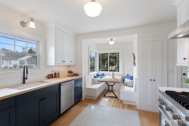 1425 S Hanford Street, Seattle, WA 98144