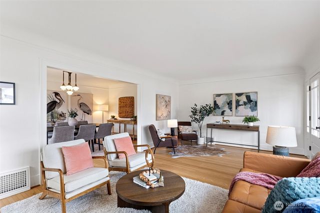 1425 S Hanford Street, Seattle, WA 98144