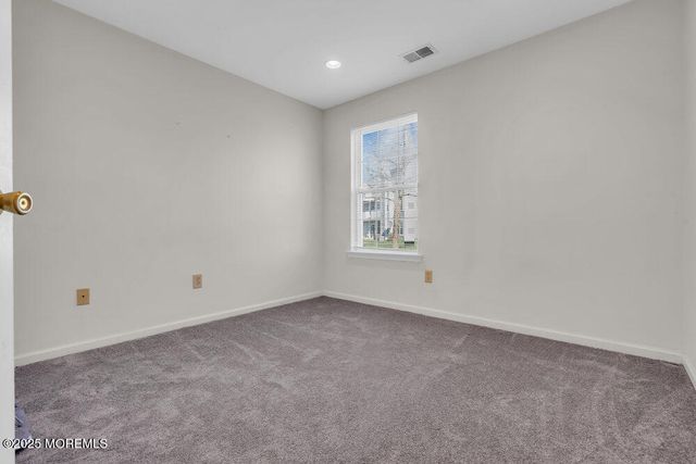 25 Jockey Lane, Tinton Falls, NJ 07753