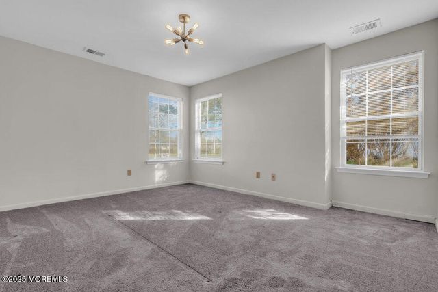 25 Jockey Lane, Tinton Falls, NJ 07753