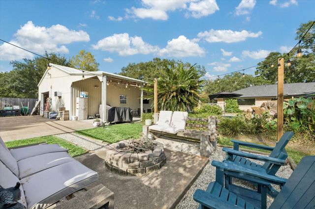 12806 Britt Road, Brookside, TX 77581
