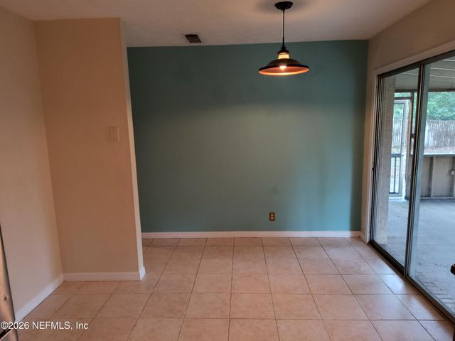 1183 VIOLET Street, Atlantic Beach, FL 32233