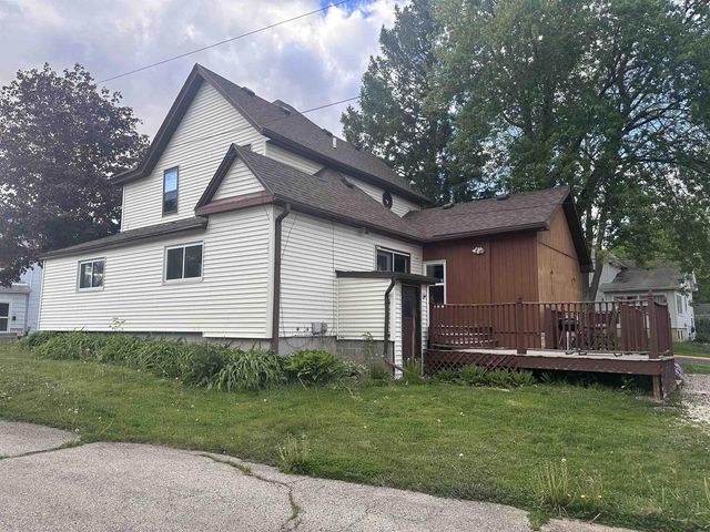 172 Mill Street, Waterloo, WI 53594