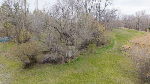 710 & 720 5th Street NW, Valley City, ND 58072