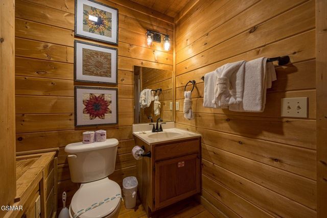 1628 Ginnys Trail, Sevierville, TN 37876