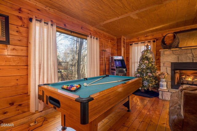 1628 Ginnys Trail, Sevierville, TN 37876