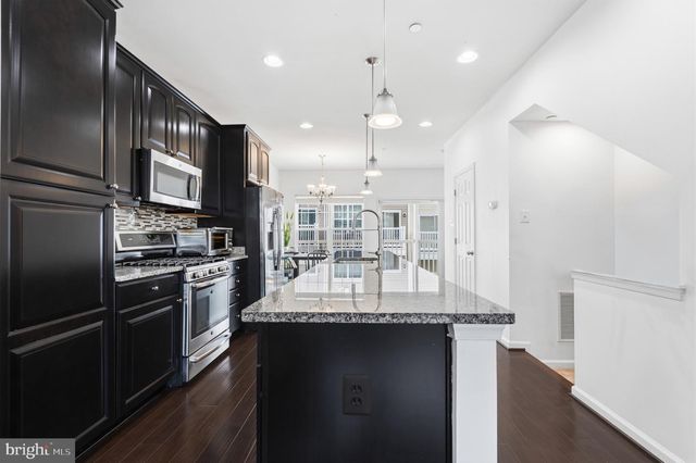 7202 SILVER THORN WAY, Beltsville, MD 20705