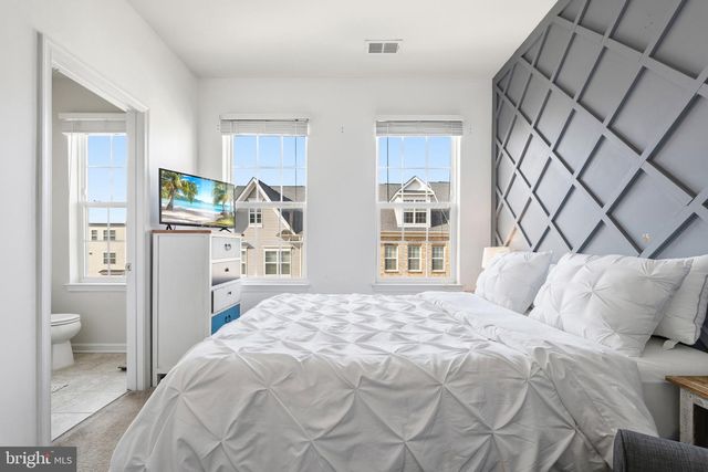 7202 SILVER THORN WAY, Beltsville, MD 20705