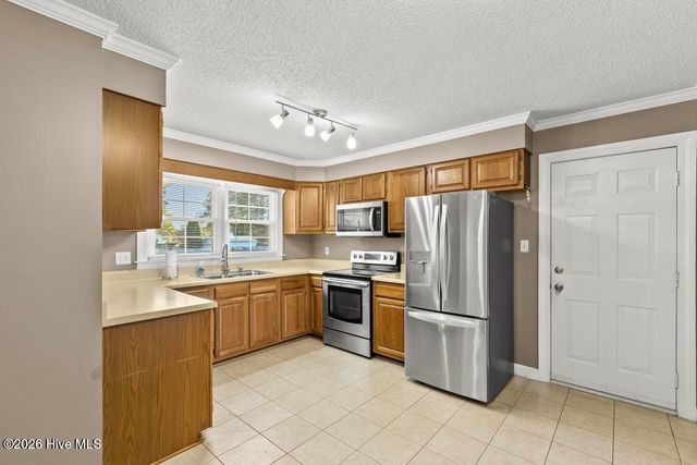 117 Plantation Boulevard, Jacksonville, NC 28540