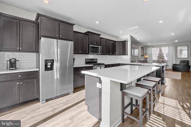 51 TURIN WAY, Mount Laurel, NJ 08054