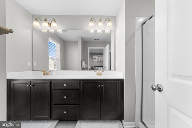 51 TURIN WAY, Mount Laurel, NJ 08054