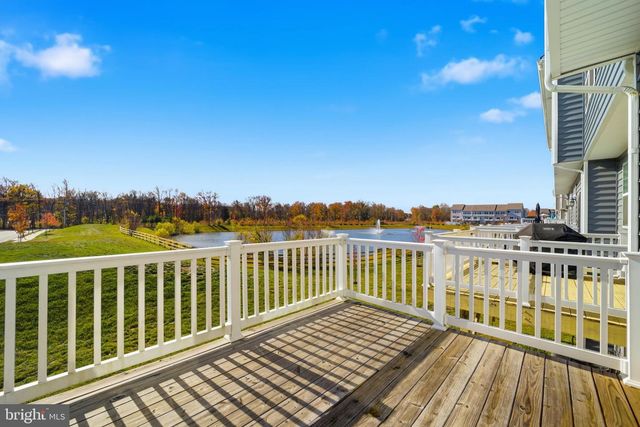 51 TURIN WAY, Mount Laurel, NJ 08054