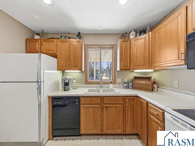 526 E Beaver Street, Belle Plaine, MN 56011