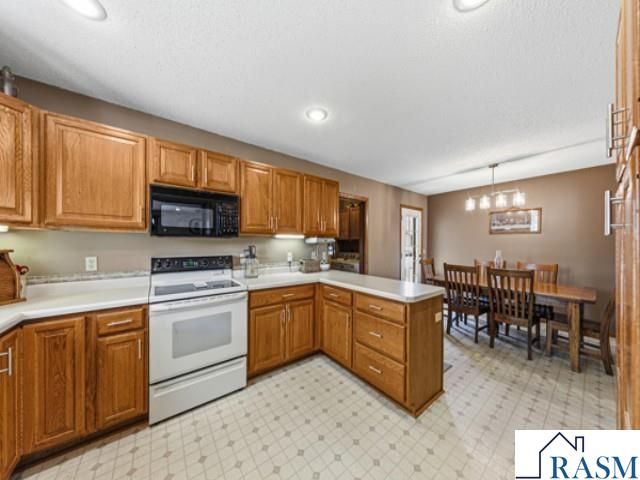 526 E Beaver Street, Belle Plaine, MN 56011