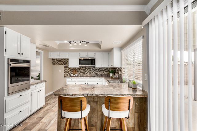 4629 W MYRTLE Avenue, Glendale, AZ 85301