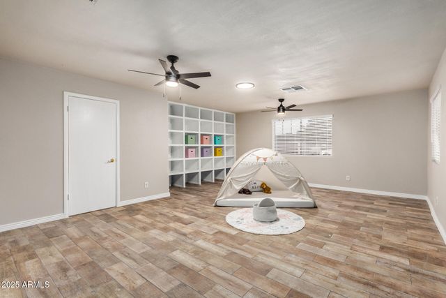 4629 W MYRTLE Avenue, Glendale, AZ 85301