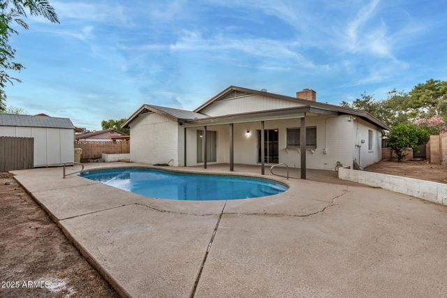 4629 W MYRTLE Avenue, Glendale, AZ 85301