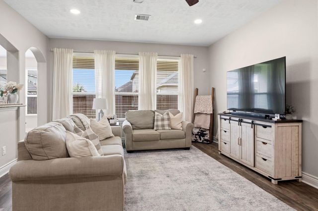 3426 Tulip Trace Drive, Spring, TX 77386
