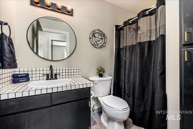 8146 W Hummel Drive, Boise, ID 83709