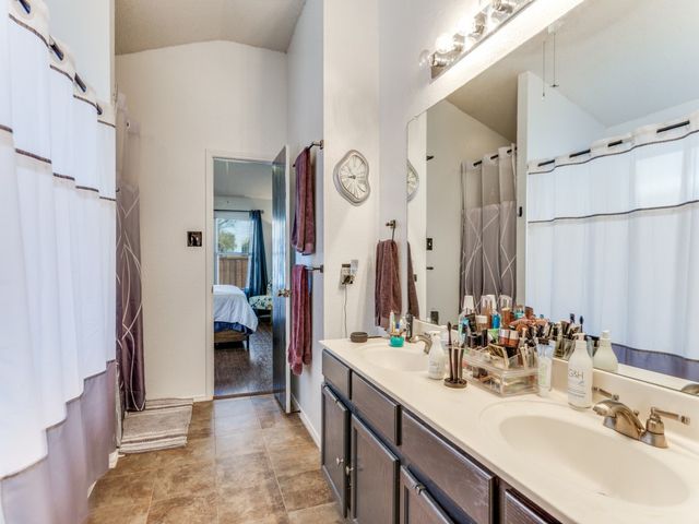 4737 Sea Ridge Drive, Fort Worth, TX 76133