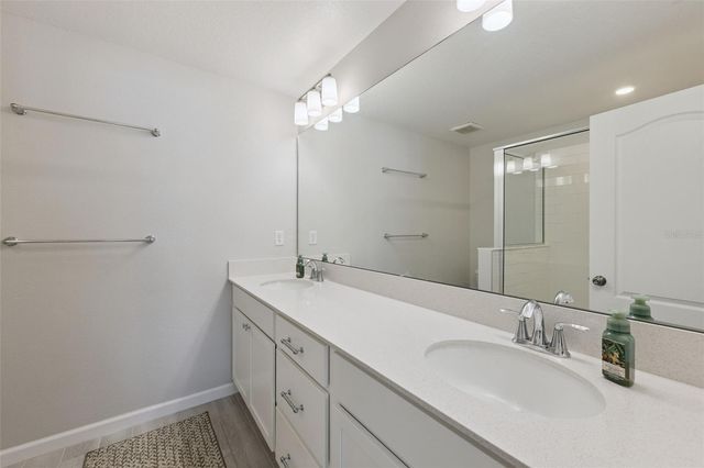 3129 RIVERBOAT WAY, Oviedo, FL 32765