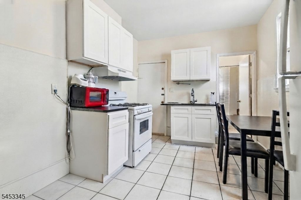531 Bloomfield Ave, Newark City, NJ 07107 — photo 4
