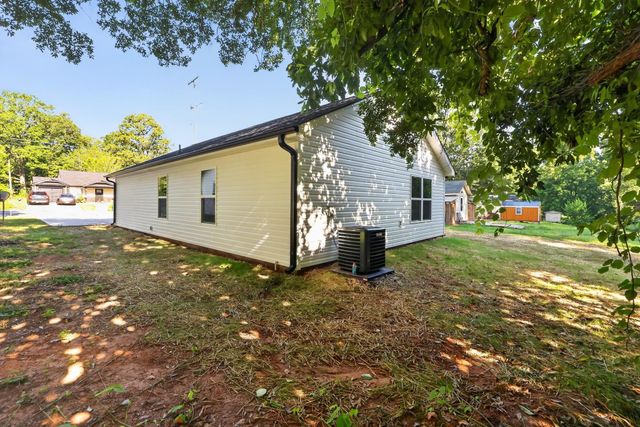 157 E Third Street, Gaffney, SC 29340