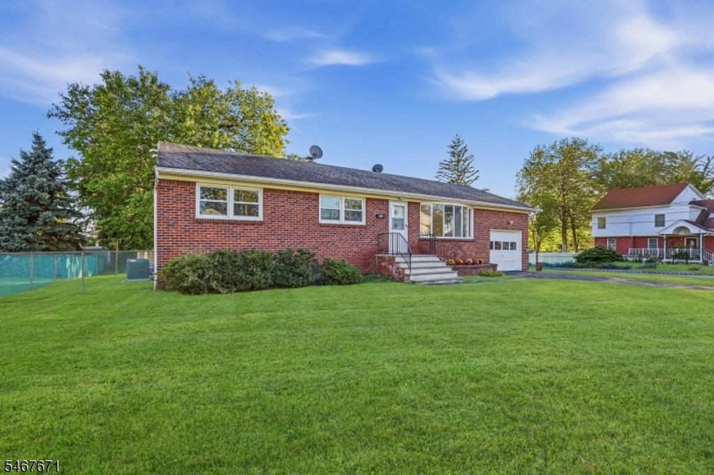 45 N Laurel Ave, Woodbridge Twp., NJ 08830 — photo 3