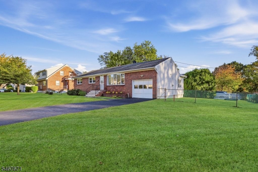 45 N Laurel Ave, Woodbridge Twp., NJ 08830 — photo 4